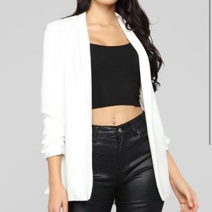 Fashionova Celine blazer in white.